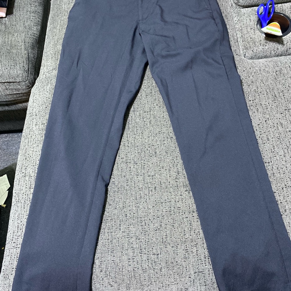 Van Heusen Men's Dark Gray Dress Pants